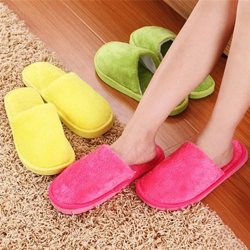 Long Plush Cotton Slippers Home Sport Indoor Shoes Winter Slippers Soft and Comfortable Candy Color Foam Bottom Slippers