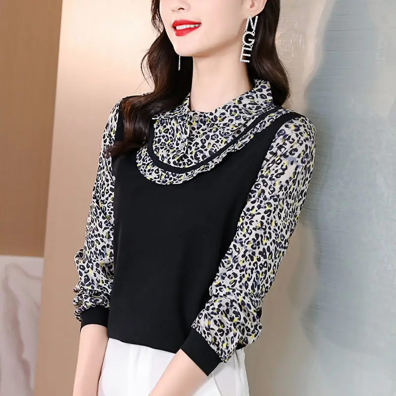 Original Design Niche Characteristics Senior Fashion Shivering Leopard Montage Fake Two Pieces Women\'s Top Spring Autumn 2024