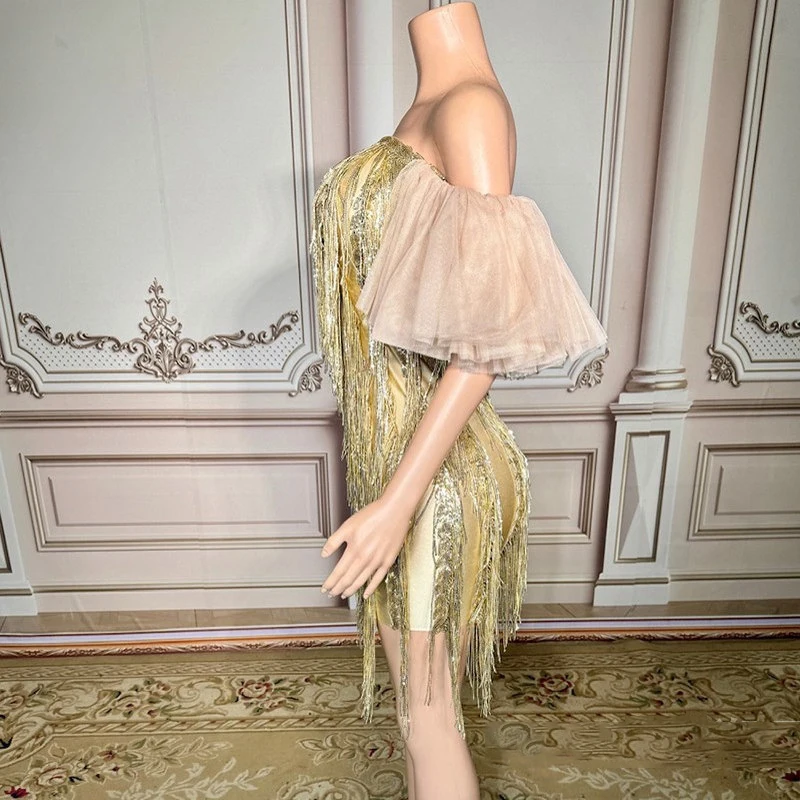 ゴールドウエディングパーティー衣装オフショルダーショートドレスタッセルパフスリーブドレス歌手ステージ衣装セクシーな誕生日パーティー服 377