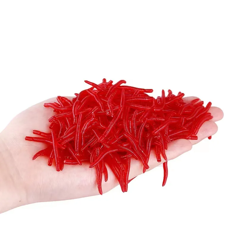 100 pz Realistico Verme Rosso Richiamo Morbido Lombrico ghiaccio inverno Pesca Silicone Esca Artificiale Pesce Gamberetti Additivo Bass Carpa