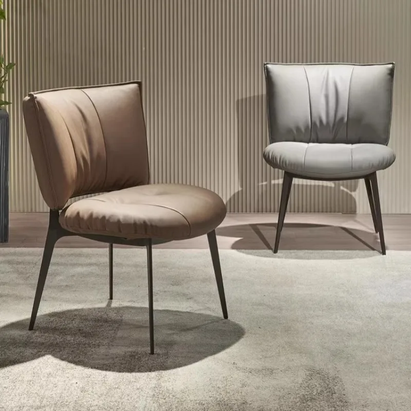 Italian Light Luxury Dining Chair Scratch Resistant Cat Proof Leather Upholstered Accent Chair with Backrest Dining Room Home