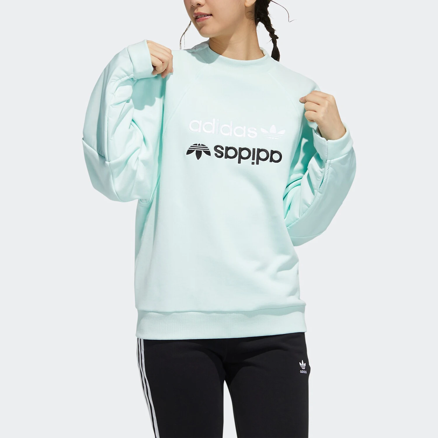 

Женская удобная толстовка с капюшоном Adidas Originals GU5795
