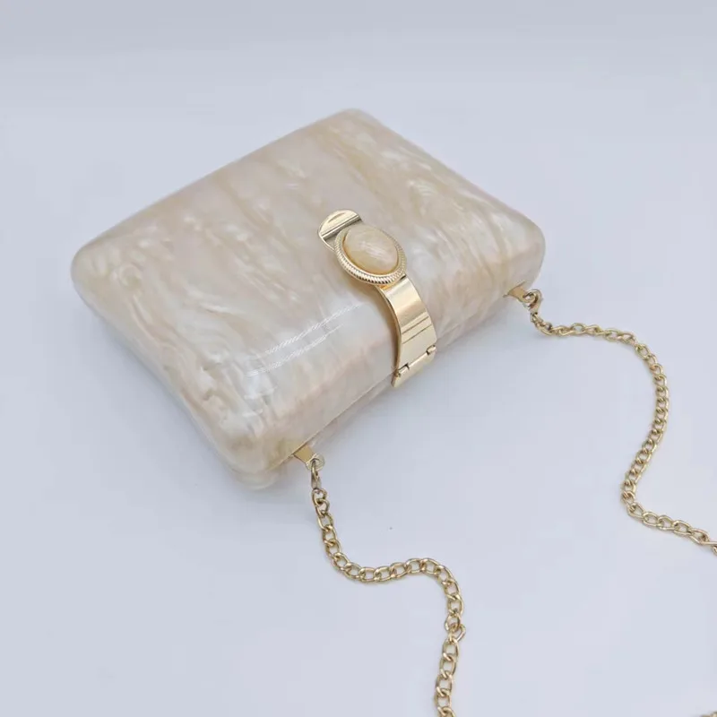 

2024 Luxury Brand Handbag Big Pearl Acrylic Evening Bags Chain Clutch Purse Wedding Party Women Wallet Designer Crossbody Bag