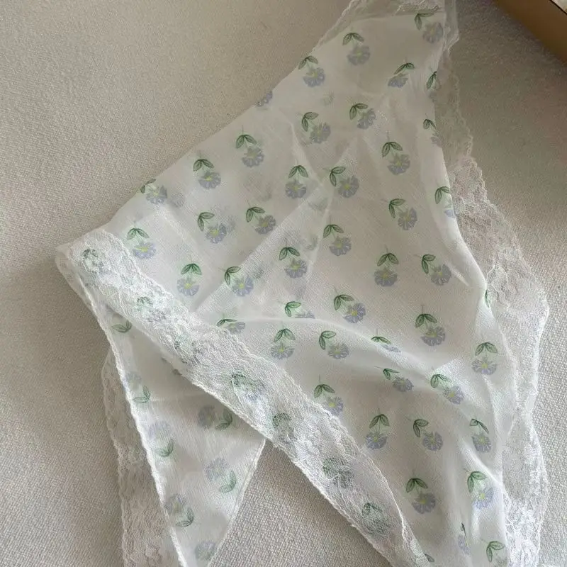 

Korean Lace Hair Scarf Women French Retro Triangle Hair Band Strap Sweet Girls Silk Scarf Hat Travel Photo Headband Accessories