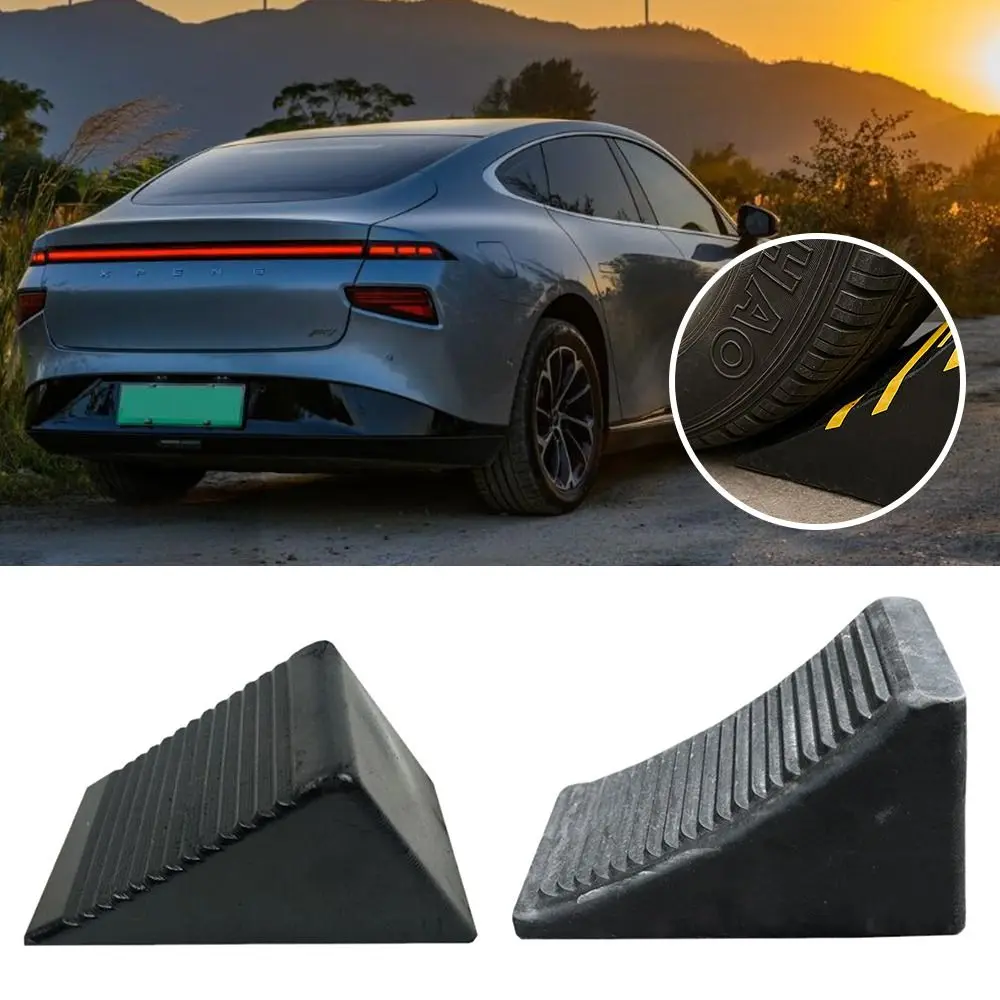 Black Wheel Chocks Durable Rubber Heavy Duty Tire Slips Stopper Secure Positioning Triangular Slope Design
