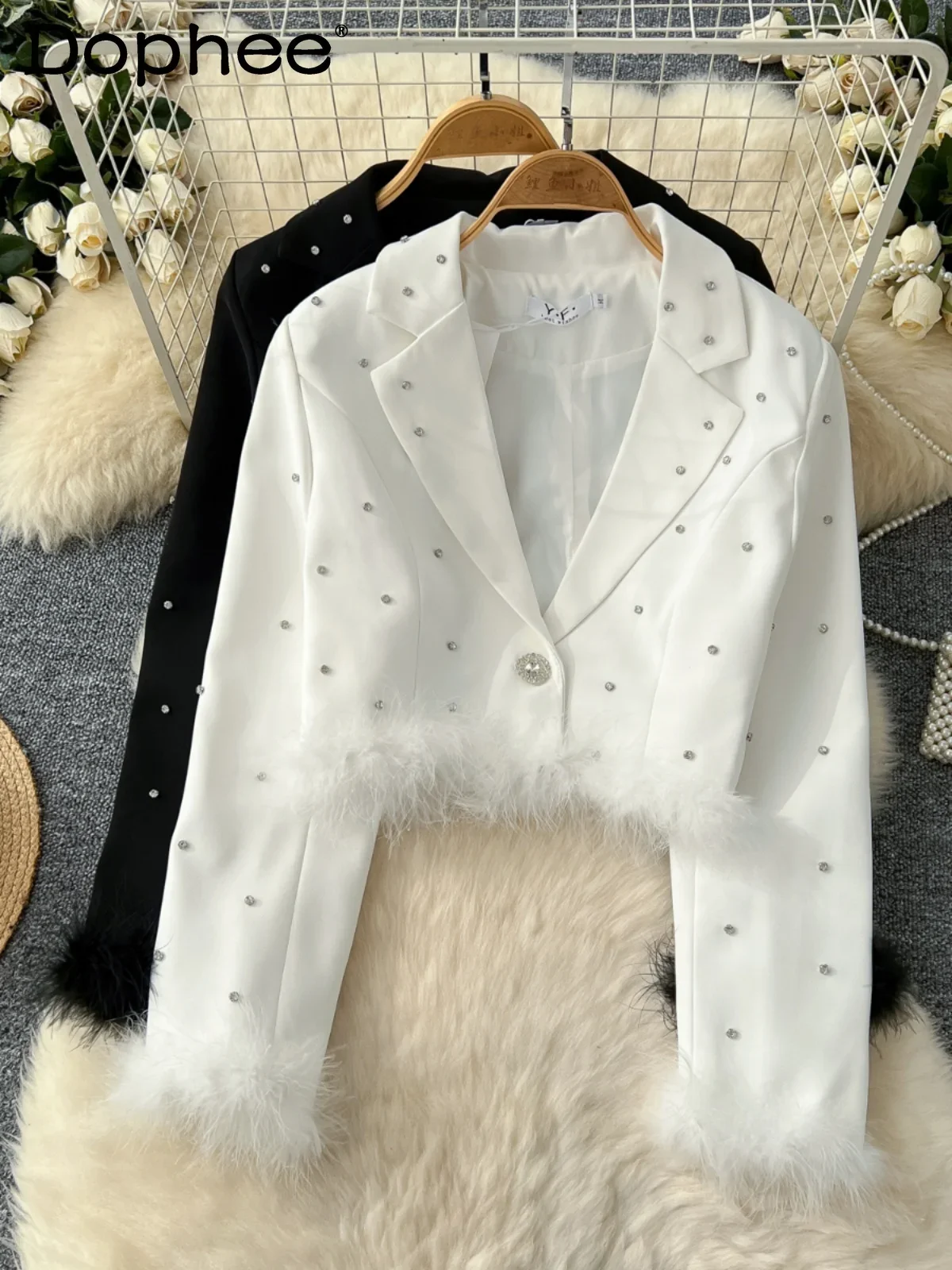 

Premium Heavy Industry Diamond-encrusted Short Jacket Women's 2024 Fall New Feather Splicing Long-sleeved Suit Collar Top