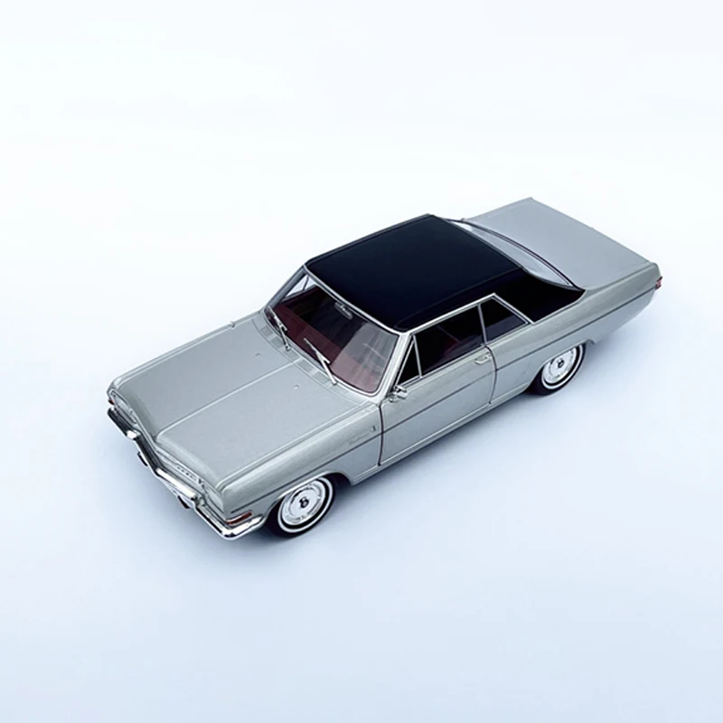 Whitebox 1:24 Scale Diecast Alloy Diplomat A Coupe Toys Cars Model Classics Nostalgia Adult Collection Souvenir Static Display