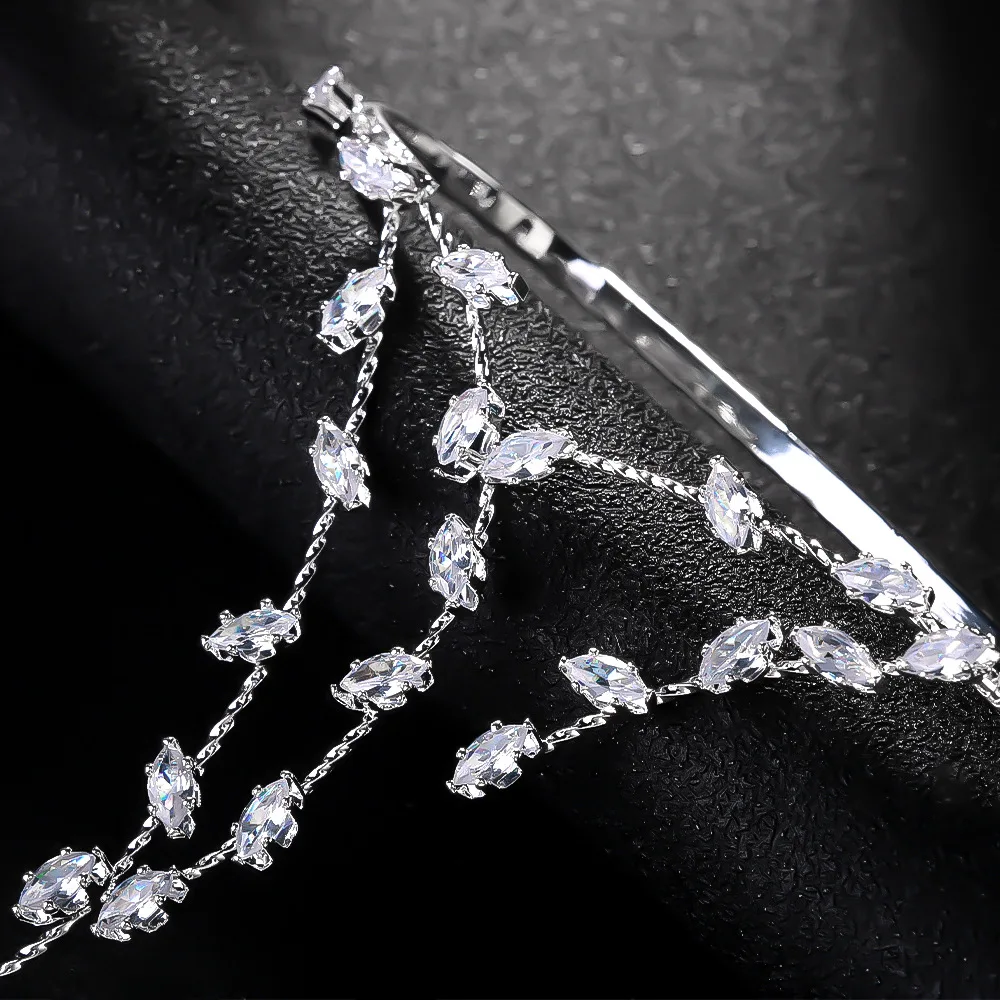 Luxury Bridal CZ Hand Palm Cuff Open Bangle Bracelet Zricon Hand Piece Jewelry Gift