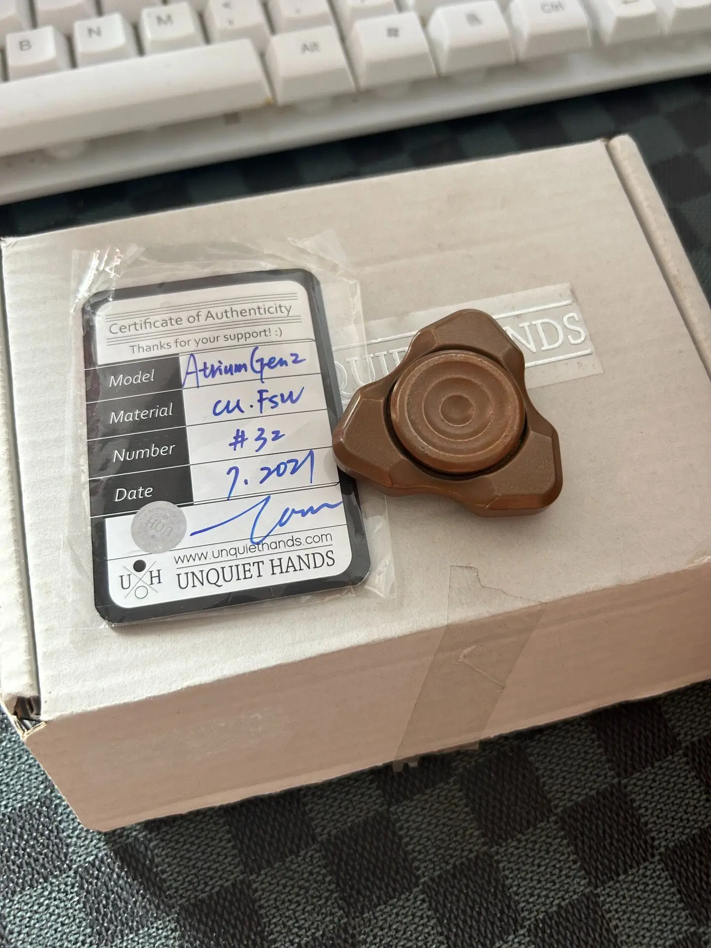 Used edc UQH Purple Copper Gen2 Shock Wave Gyroscope decompression toy
