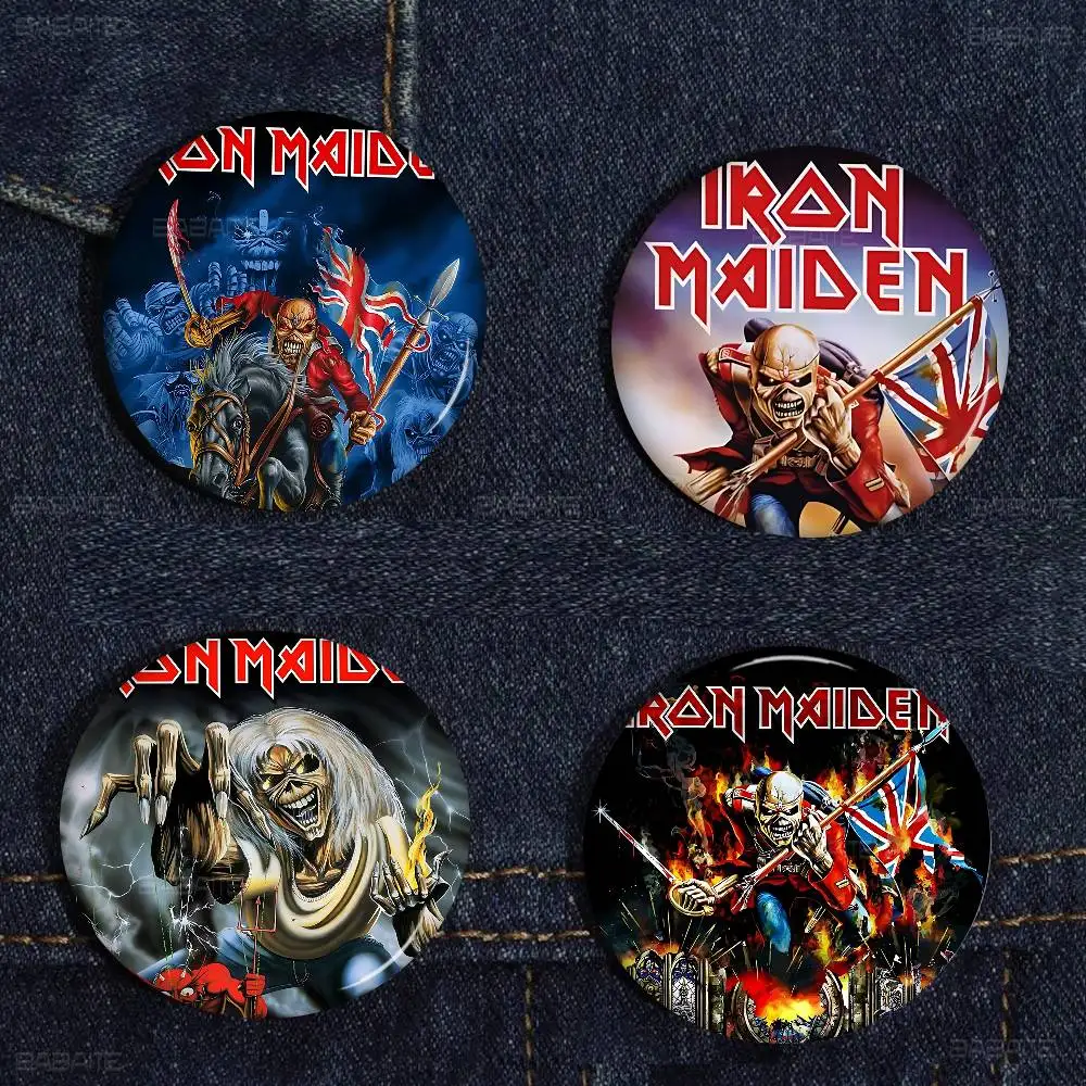 الكلاسيكية الفرقة I-Iron M-Maiden 32/44/58 مللي متر تخصيص زر دبابيس لطيف مضحك الإبداعية شارة مجوهرات ديكور هدايا للأصدقاء
