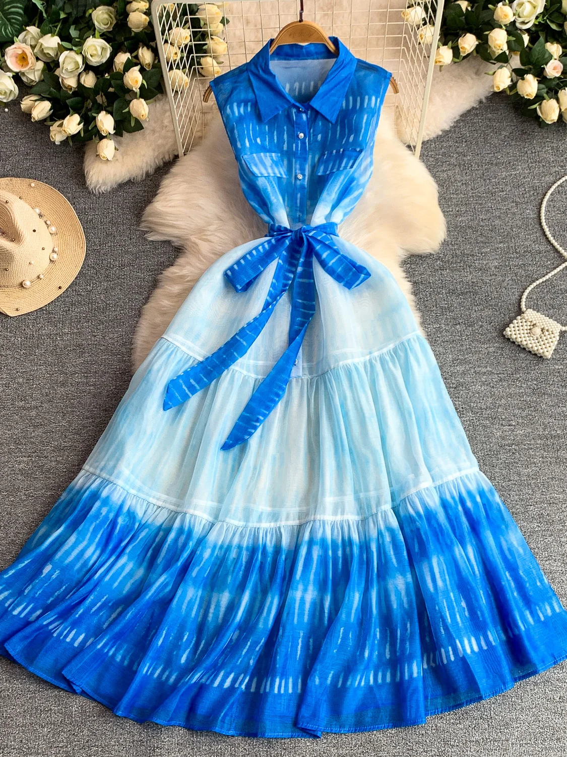 Summer Vacation Romantic Style Gradient Blue Sleeveless Women's Dress Waist Cinching Belt Flounce Long Skirt Soft Medium Fabric