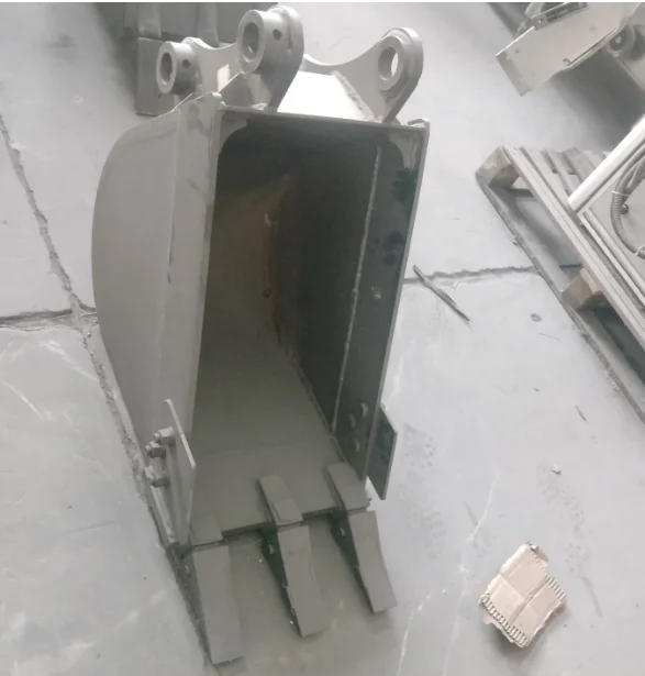 عالية القوة PC130 PC200 دلو ضيق حفارة الصخور دلو للبيع
