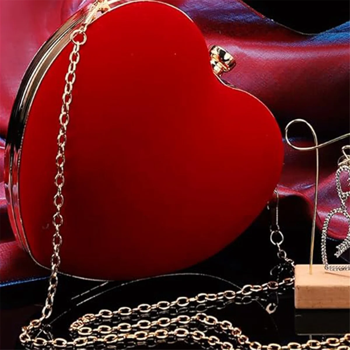 Velour Heart Shaped Purse Clutch Evening Bag Rhinestone Shoulder Handbag for Valentines Party Prom