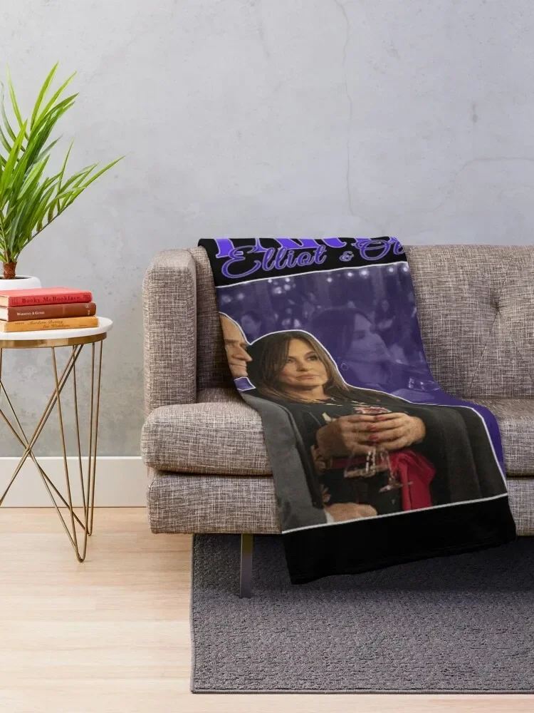 To Partners EO Bensler Olivia Benson Elliot Stabler 90s Inspired Vintage Homage Classic . Throw Blanket manga Blankets