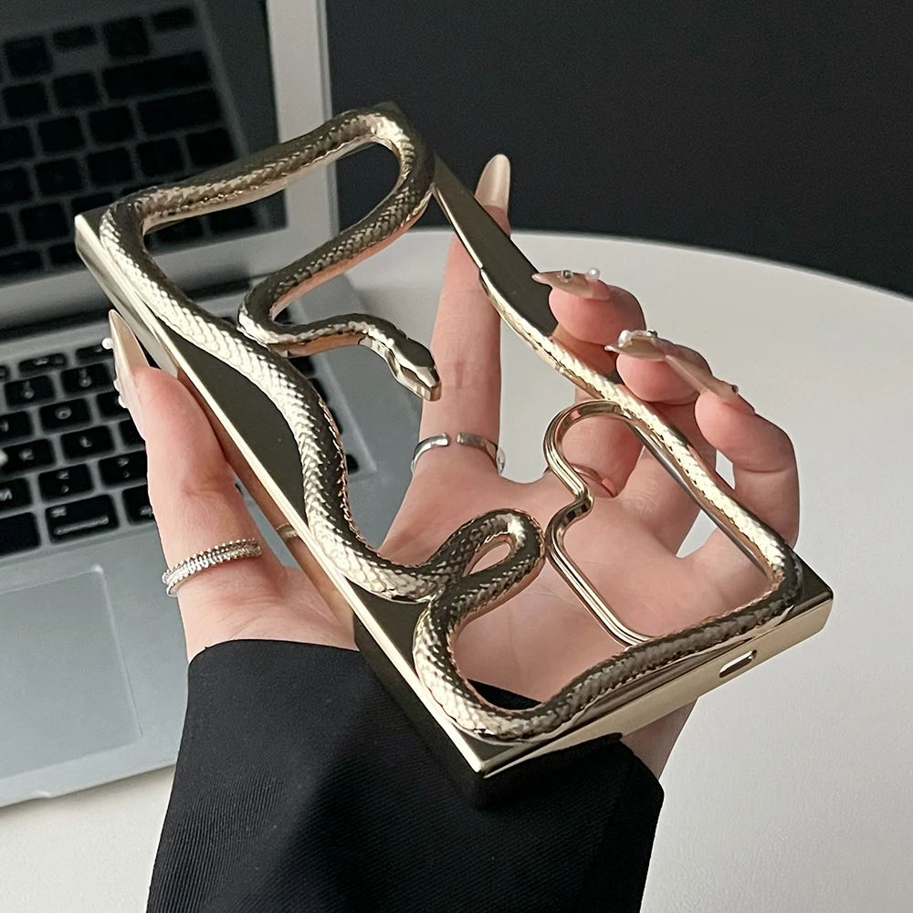 Hollow 3D Snake Phone Case For Samsung S25 Ultra S24 S23 S22 A56 A36 A26 A16 A55 A54 5G Heat Dissipation Soft Cover funda - náhled 3