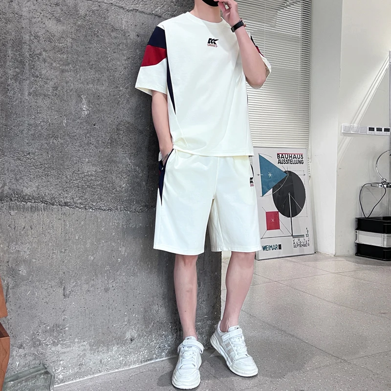 

Летний комплект из ледяного шелка для баскетбола: мужской свободный молодежный спортивный костюм из двух предметов (шорты и футболка) в стиле Гонконг.