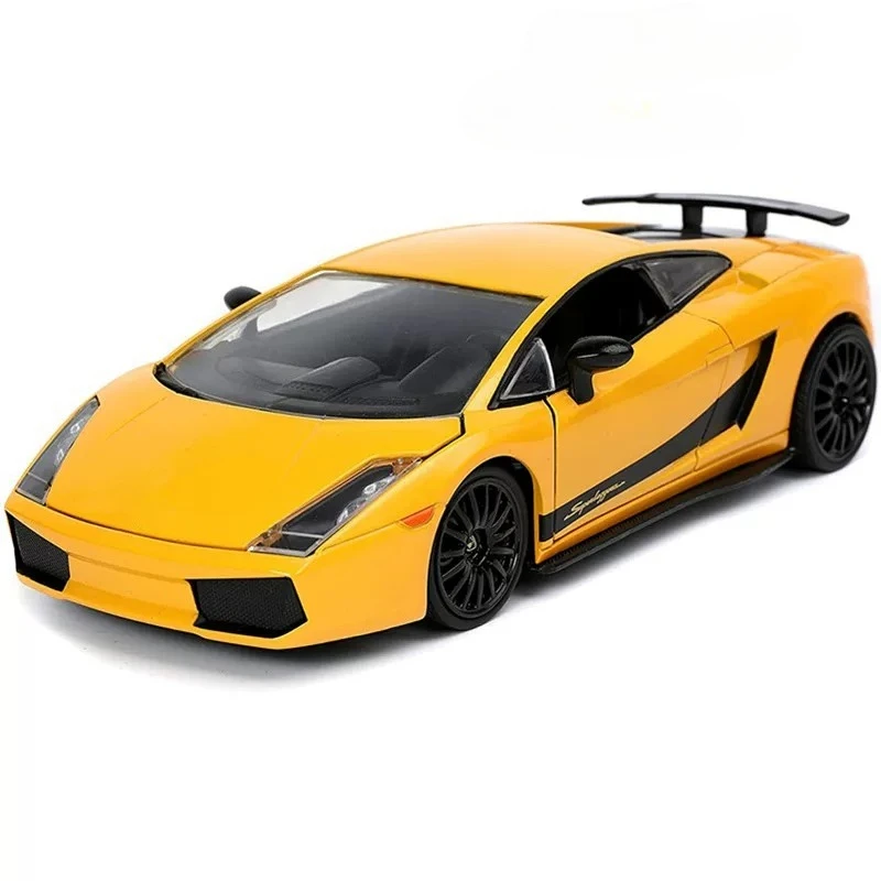 JADA 1:24 Gallardo superleggera Sports Car High Simulation Alloy Static Car Model Collection Gift Ornament