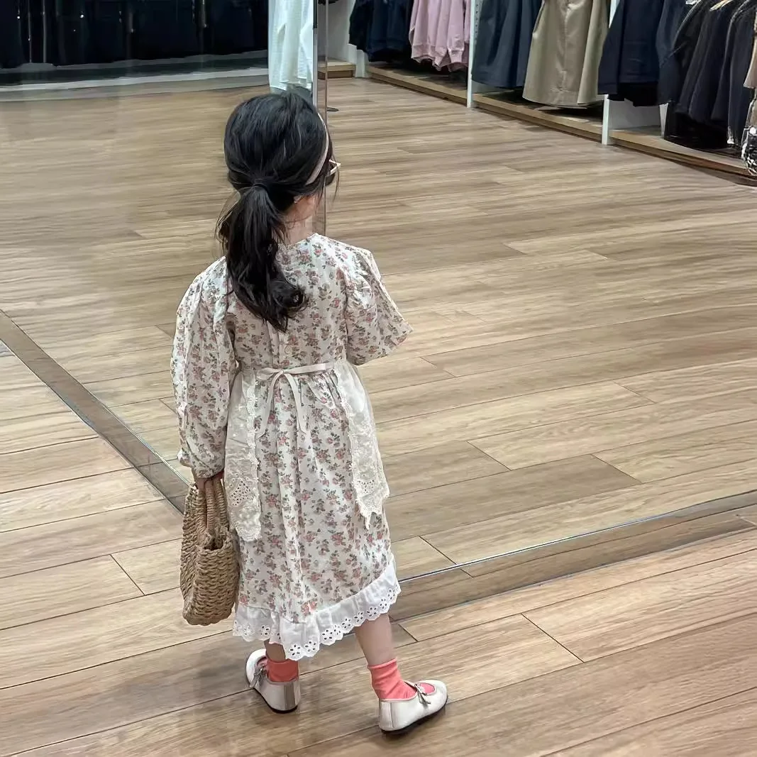 فستان بناتي 2025 فستان ربيعي للفتيات على الطراز الريفي دانتيل وزهرة مجزأة فستان طويل دانتيل الأميرة المئزر