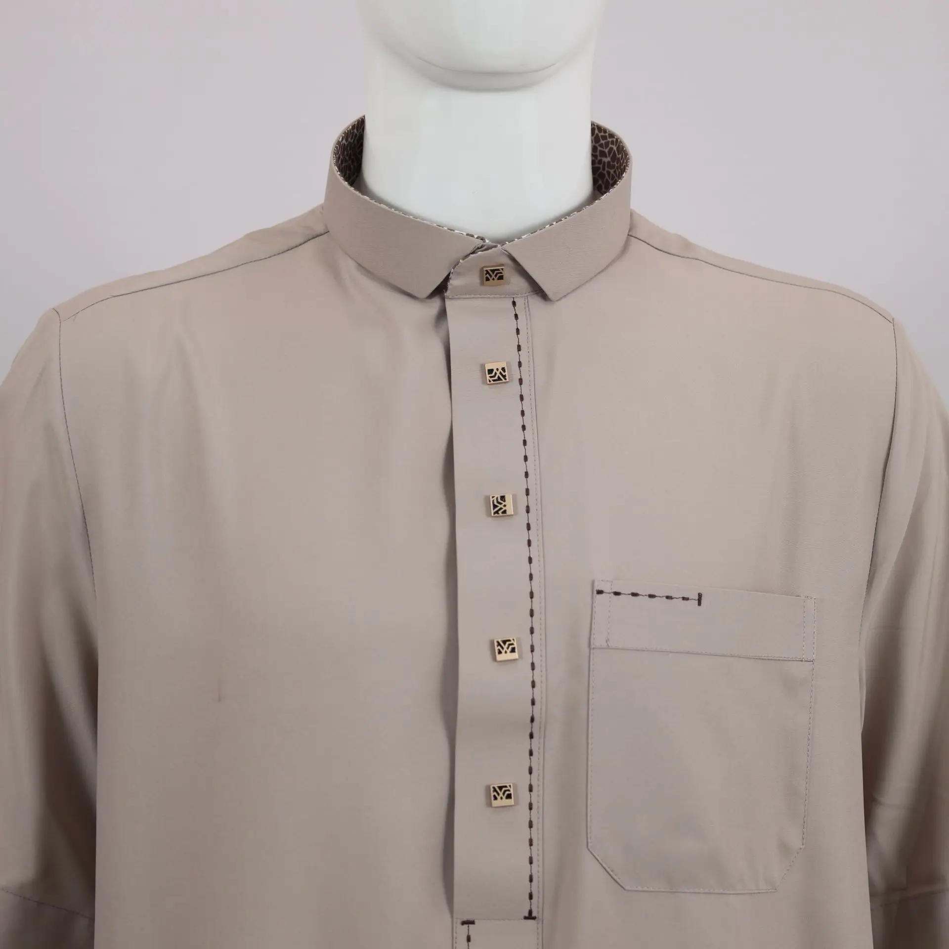 Abito lungo musulmano Colletto con risvolto da uomo Jubba Thobe Casual Jubba Thobe Islam Abbigliamento Daffah Dishdasha Abaya Caftano Abbigliamento Arabo