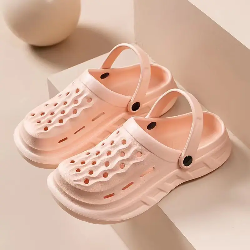 Summer Men Women Slippers Non-slip Garden Shoe Casual Beach Sandals Chef Shoes Nurse Doctor Shoes Couple Flip Flops Home Slipper