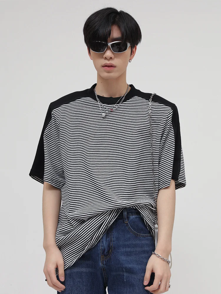 Loose Men's Colorblocked Patchwork Striped Shoulder Pad T-shirt 2022 New Summer Casual O-neck Short-sleeved Tee Chic 2A1021