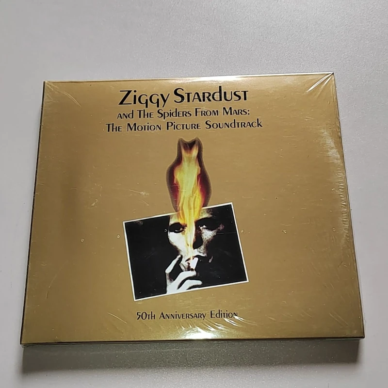 

Movie Ziggy Stardust and The Spiders From Mars Music CD 50th Anniversary Edition Album 2pcs Music Record Cosplay Soundtrack Box