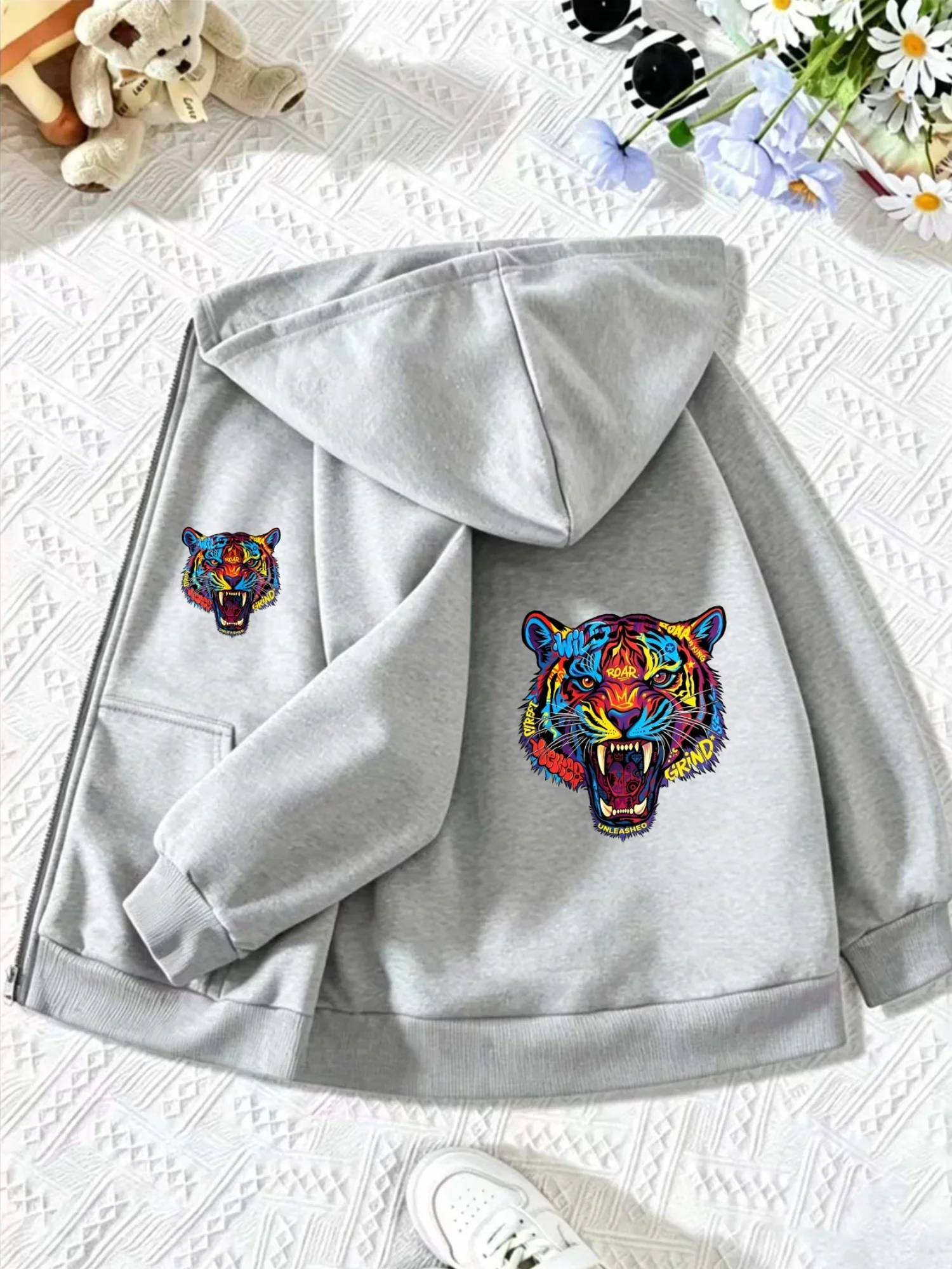 Kids Trendy Double Print Graffiti Wild Tiger Head Graphic Zip Hoodie Boys Long Sleeve Loose Lightweight Outerwear