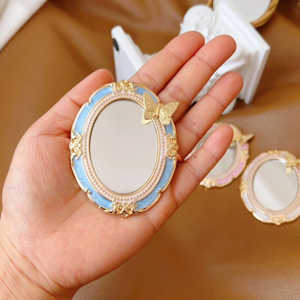 Exquisite Butterfly Makeup Mirrors Retro European-style Relief Hand Mirror Portable Makeup Mirror Home Room Decoration Gift