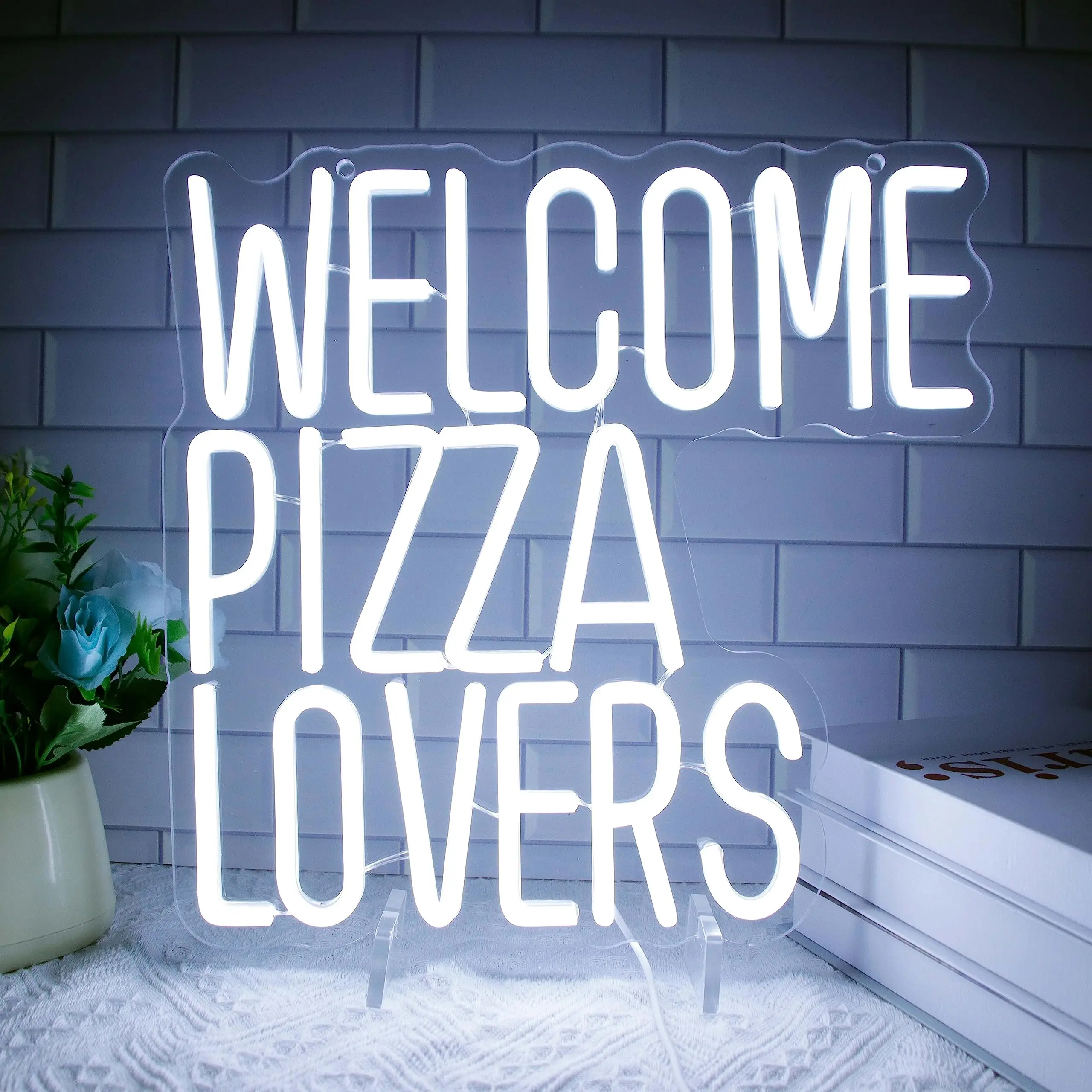 Welcome Pizza Lovers Neon Sign, LED Pizza Neon Light Sign, Pizza Signage Welcome Wall Sign, USB Powered for Wall Decor