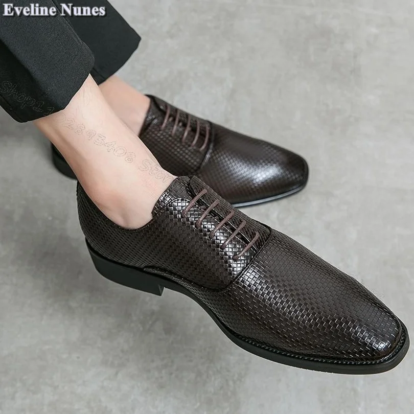 

British Style Lace up Men Shoes Pointed Toe Print Men Shoes Low-heeled Banquet Stylish Shoes Dress Shoes 38-46 Zapatillas Mujer