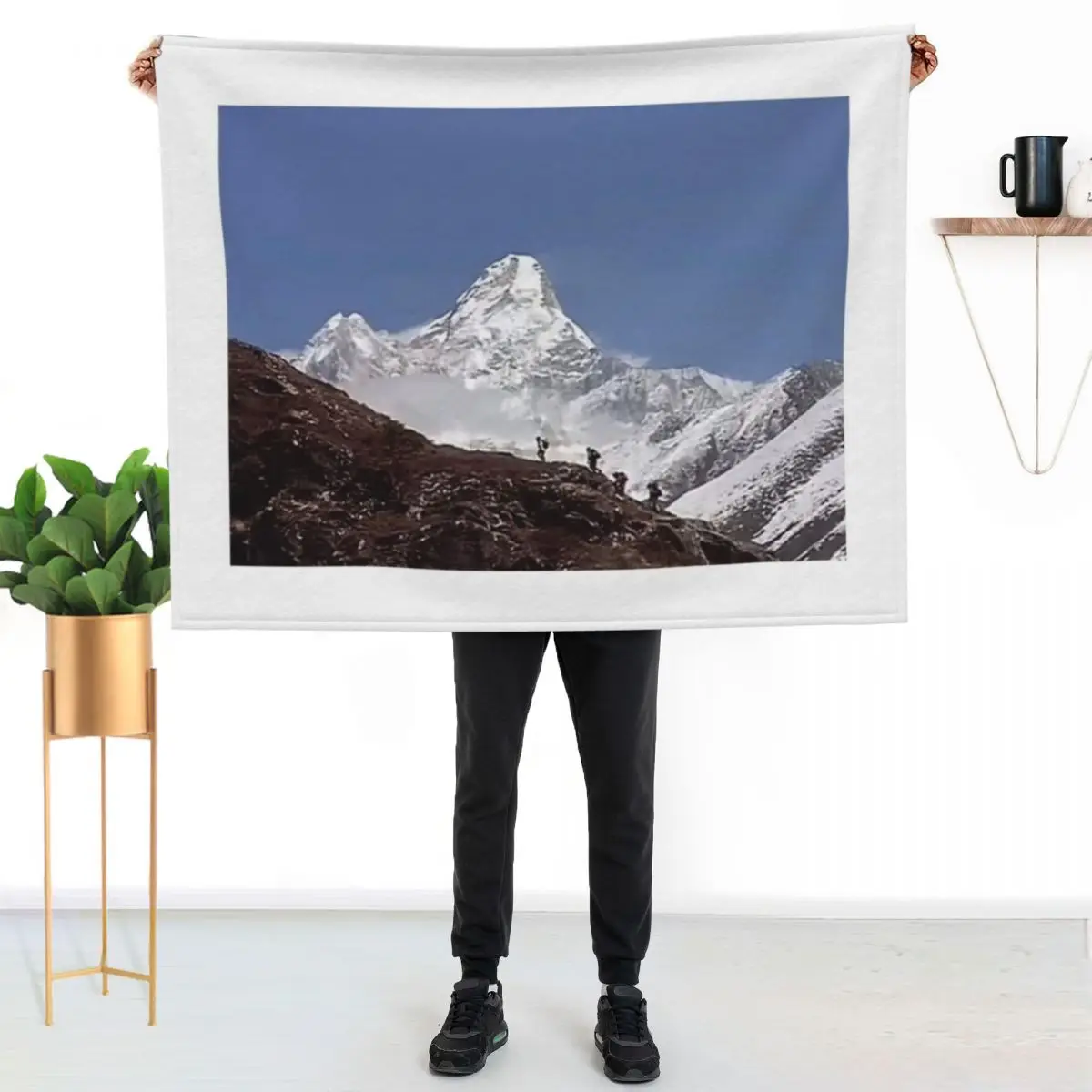 

Everest 1998 Throw Blanket Cozy Light Blanket for Travel Camping Picnic