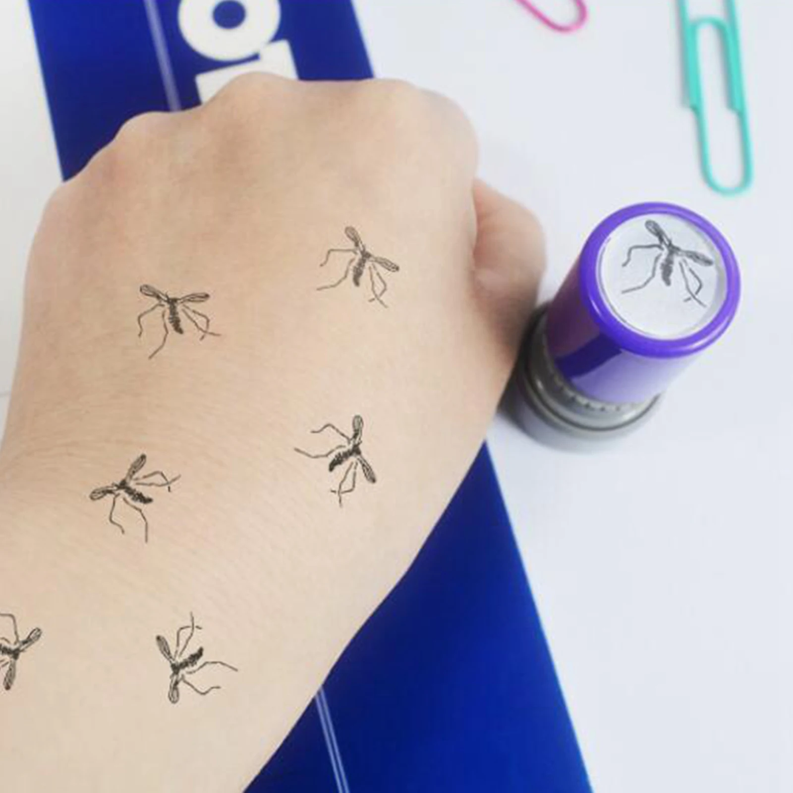 Funny Dead Mosquito Seal Spoof Stamp Novelty Insect Cartoon Stamps Seal Spoof Stamp Self-Inking Mosquito Stamps For Kids