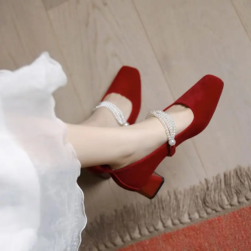 Ladies Pumps Wedding Bride Shoe with Medium Heels Square Toe Women's Shoes Pearl High Quality Quick Delivery 39 Chic and Elegant