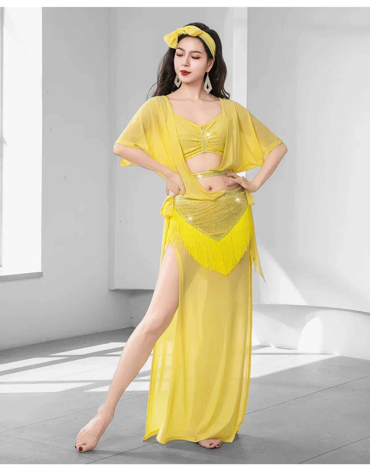 Kleid für Damen, Bauchtanz, Baladi-Kleid, Gruppenkleid für Volkstänze, Festliches Kleid, Kostüm für Wettbewerbe und Aufführungen, Robe mit Fransen, dreieckiger Gürtel, Neu. – Detail 6