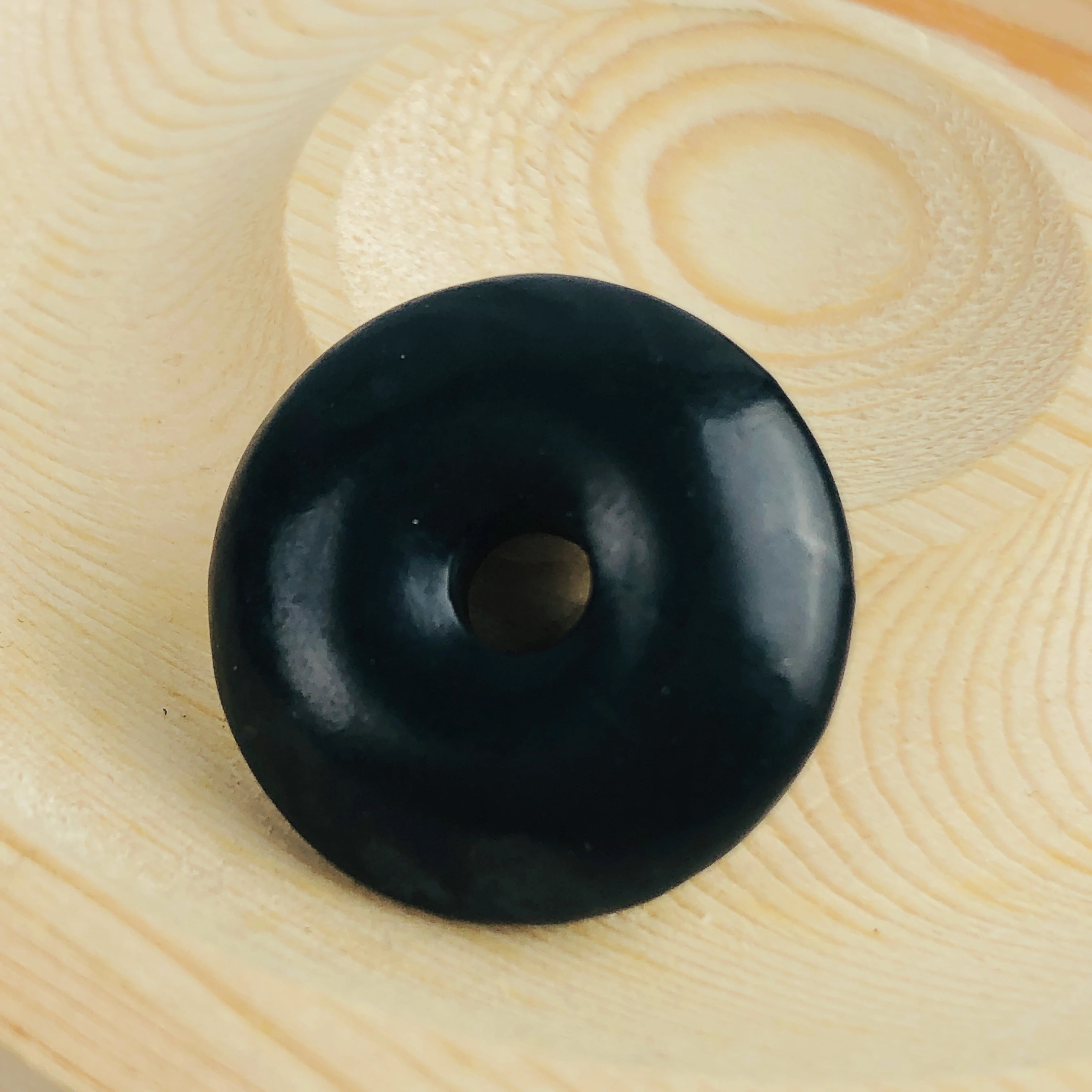 CHENYISHI 50%-70% Carbon Shungite Donut Pendant Suitable for DIY Jewelry Making Necklace