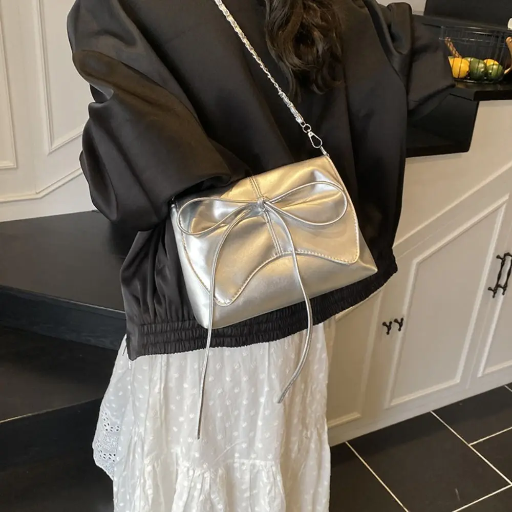 

Korean Bow Tie Design Pu Leather Shoulder Bag Luxury Casual Crossbody Bag Sweet Chain Women's Commuting Bag Tote Bag