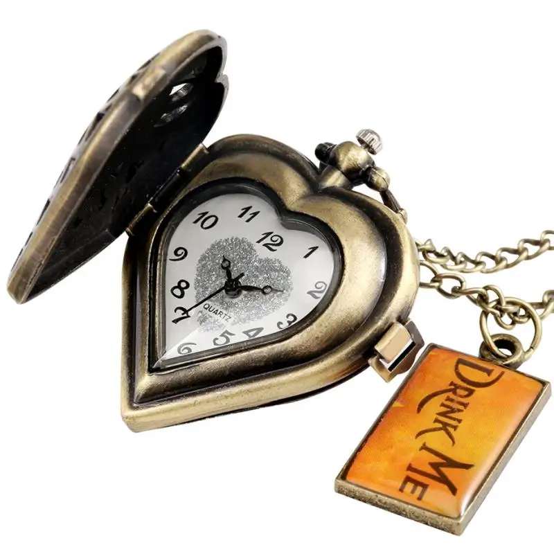 Bronzo antico a tema amore a forma di cuore cassa vuota Design collana orologio da tasca al quarzo ciondolo a catena con accessorio per Tag Drink Me