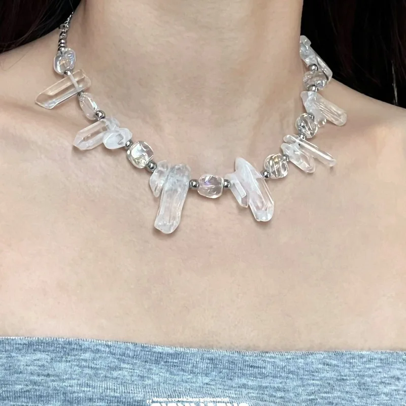 

Irregular Icicle Irregular Natural Stone Crystal Pendant Necklace Special-Interest Design Exaggerated Necklace Wholesale