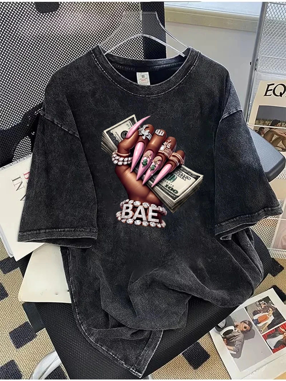 Aesthetic Long Nails Money T-Shirt Washed Cotton Graphic Printed Tee Summer Fashion Casual Short Sleeve Top Hip Hop Streetwear