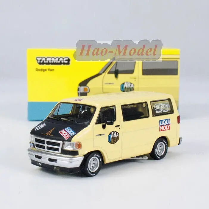 Tarmac Works 1:64สำหรับ Dodge Van โมเดลรถยนต์จำลองของเล่นเด็กชาย kado ulang tahun แสดงงานอดิเรกสีเหลือง