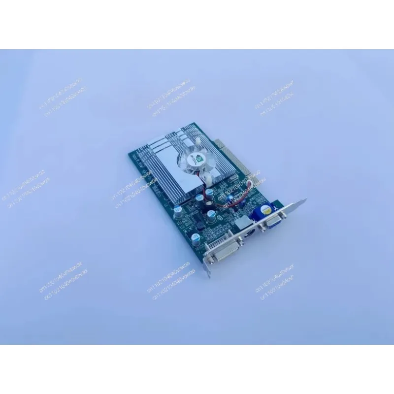 

Старая видеокарта PCI, независимая видеокарта GF/5200, 128 МБ DVI+VGA