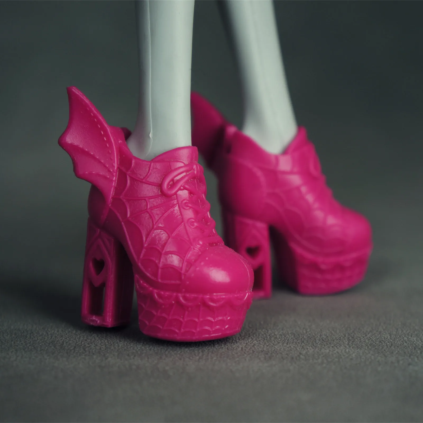 Monster-Puppenschuhe und -Stiefel im Maßstab 1:6, DIY-Sandalen, Anziehzubehör, Persönlichkeitsspielzeugteile für weibliche Puppen, Dekorationen – Detail 5