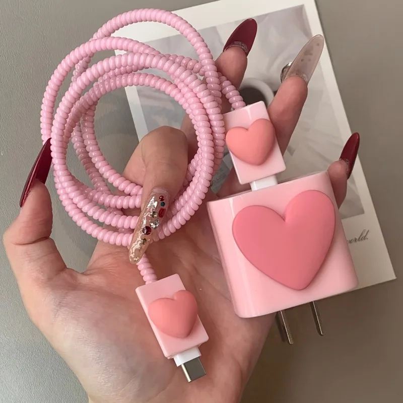 4Pcs Pink Heart US Plug 18/20W Charger Protector & Anti-Break Data Cable Saver Set, Cute Cable Cover