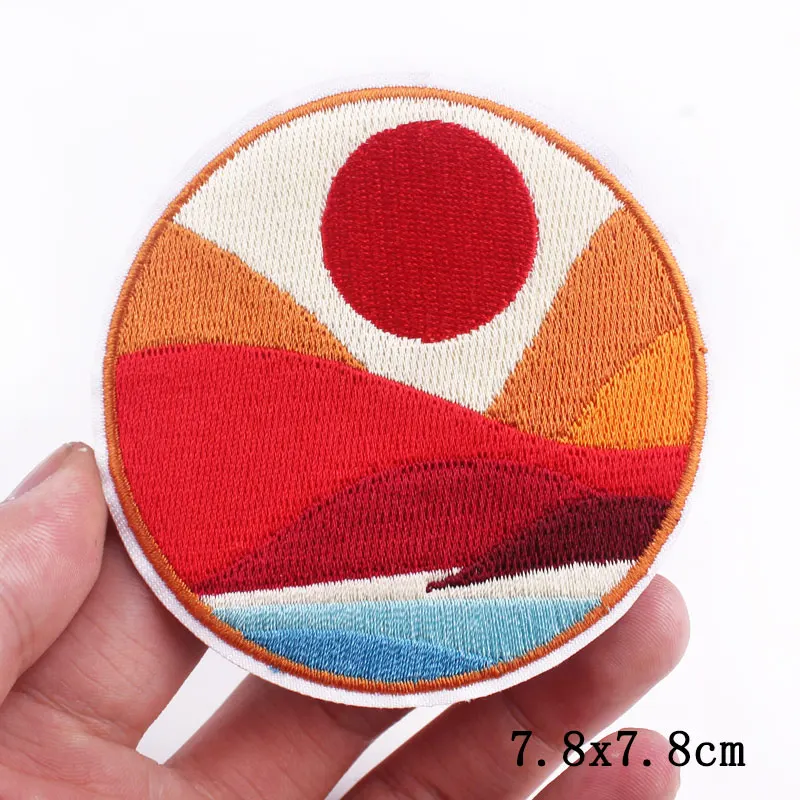 Japan Fish Lucky Cat Mount Fuji Patch Eisen auf Patches für Kleidung bestickte Patches auf Kleidung schmelzbare thermoadhäsive Patch