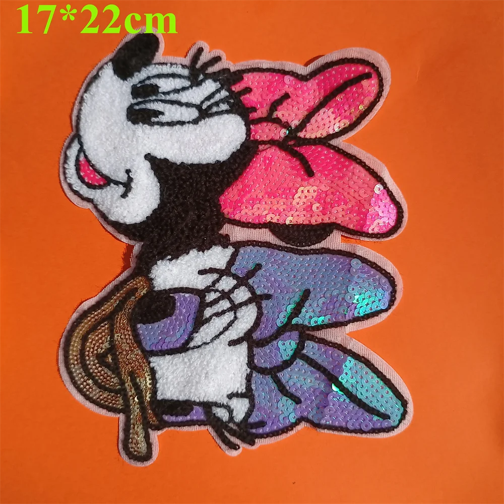 2022 New Hot Sale Mickey Mouse Letter Sticker Embroidery Clothes Patch Sewing Patch Donald Duck Patch Clothes Badge Sewing Patch