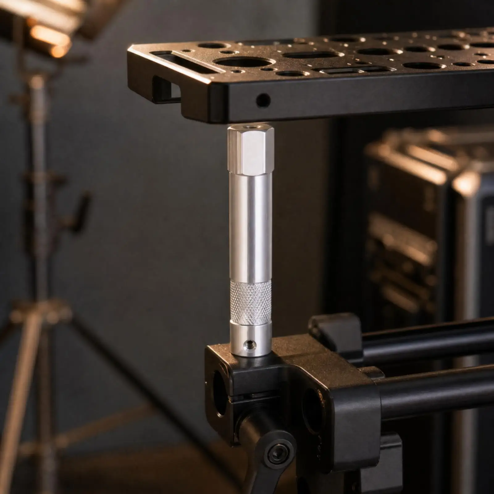 Camera Accessory Versatile 16mm Camera Extension Post for Videographers, Custom Rig Building, on-Location Filming