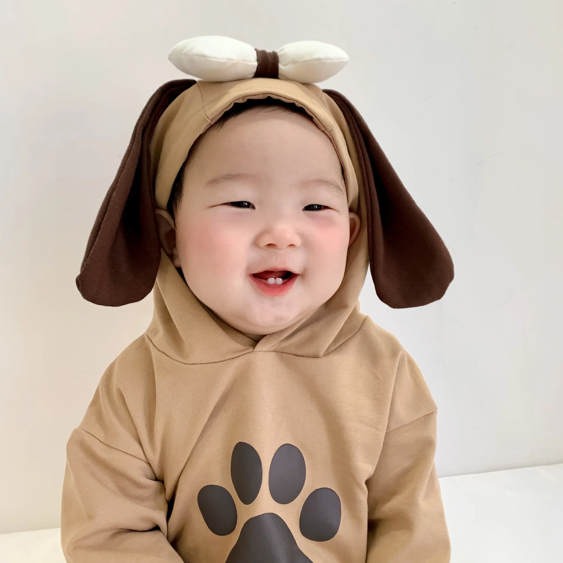 Ins Adorable chiot infantile à capuche barboteuse automne 2025 nouveau-né combinaison célébration Photo Shoot tenue bébé garçon fille vêtements