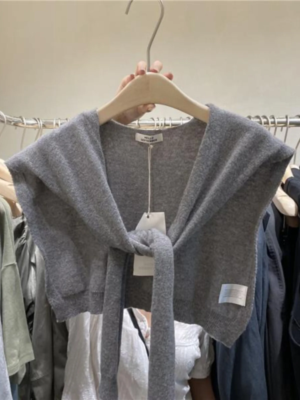 Faionable Pure Color Knitted oulder Wrap Women's Sve Versatile Outerwear Scarf Sli 2025 Spring Season Regular Fit
