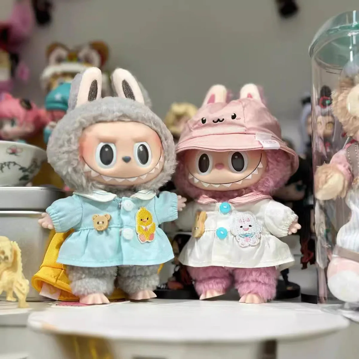 [ไม่มีตุ๊กตา] สำหรับชุดตุ๊กตา Labubu Mini Plush อุปกรณ์เสริมตุ๊กตา ชุดเอี๊ยมผ้าลูกฟูก เสื้อยืด ของขวัญเสื้อผ้า