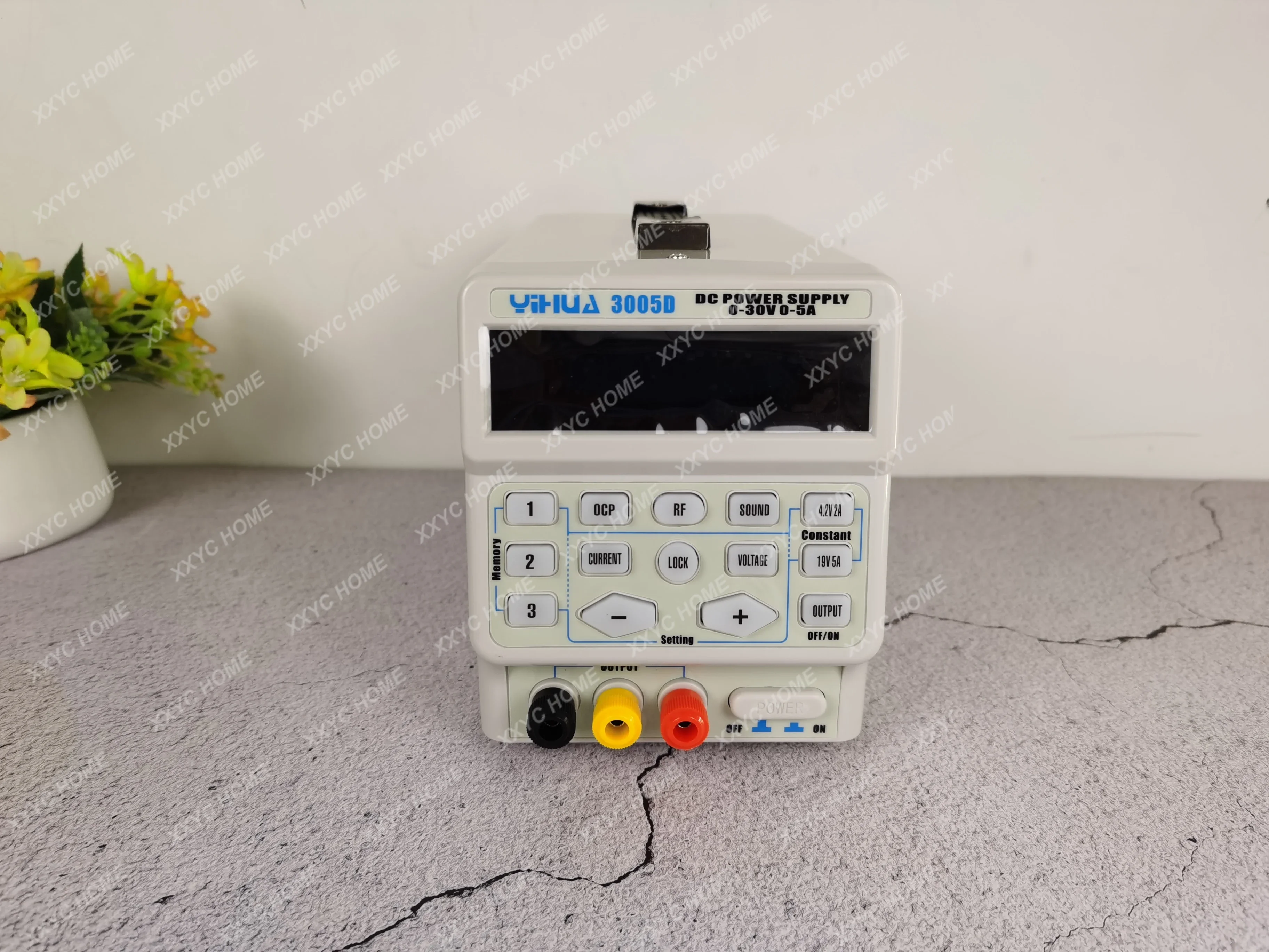 YIHUA 3005D Alimentatore CC 30V 5A 150W Alimentatore switching programmabile digitale Riparazione cellulare